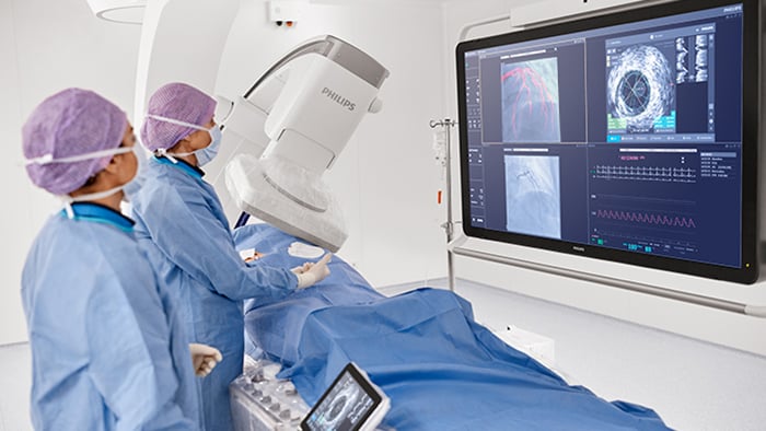 Imaging cardiologist using Spectral CT for CAD diagnosis 